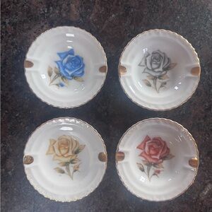 Elegant Rose Design Ashtray Set - Multicolor